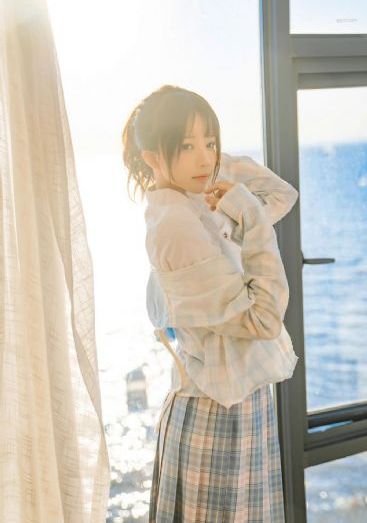 美女制服诱惑_BD国语完整版观看