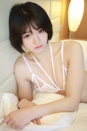 扒开双腿猛进入小柔_蓝光高清免费观看